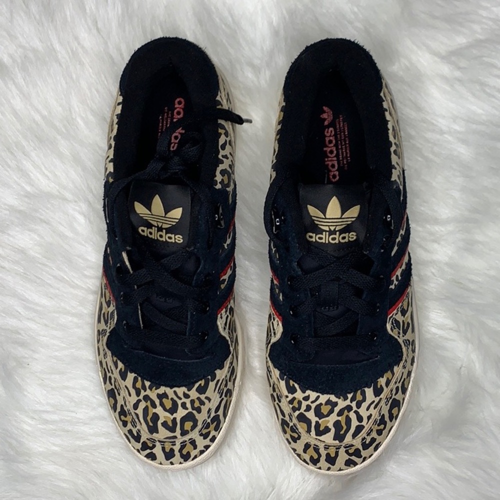 Leopard Adidas